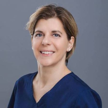 dr. Báthy Kata