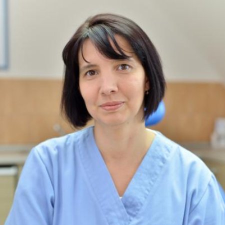 Dr. Lukács Andrea