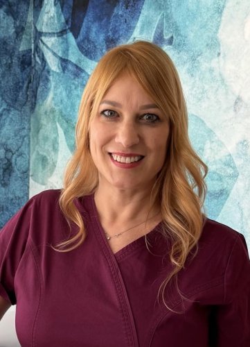 Dr. Terenyi Ágnes | dentoalveoláris-sebész